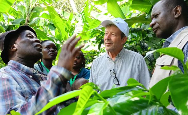 Ueli Hurter zu Besuch bei LIMBUA Kenia