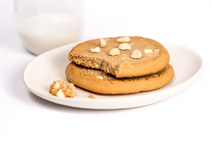 Macadamia Nut Cookie